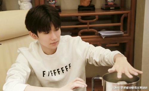 王源最新的爆料新闻,揭秘娱乐圈幕后故事